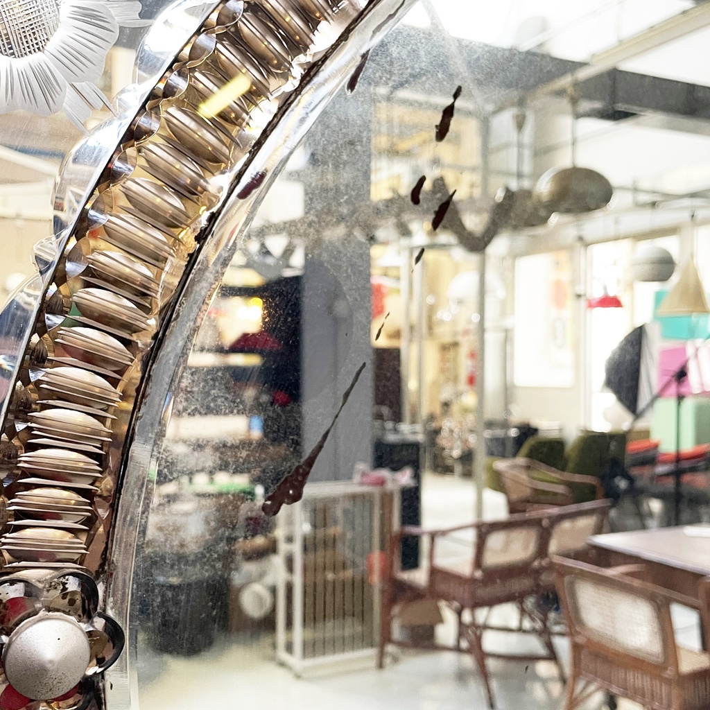 Specchio da parete con acidature, 1900 ca.