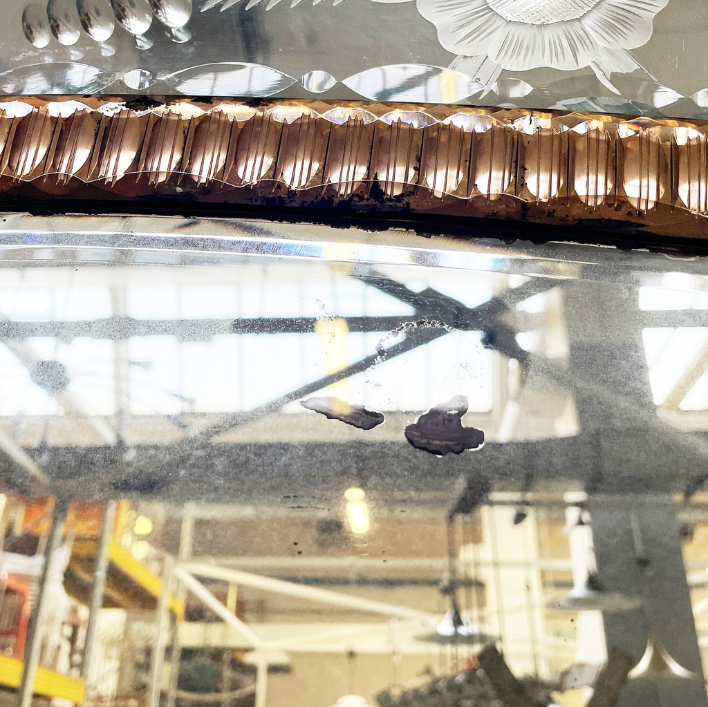 Specchio da parete con acidature, 1900 ca.