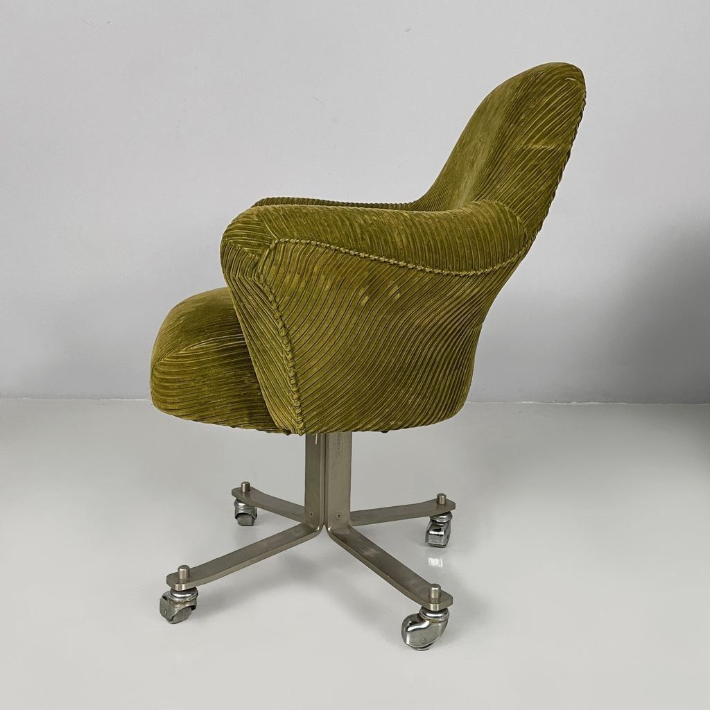 Poltrone da ufficio di Giulio Moscatelli per Formanova, 1970 ca.