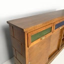 Credenza in legno con vetri colorati, 1930 ca.