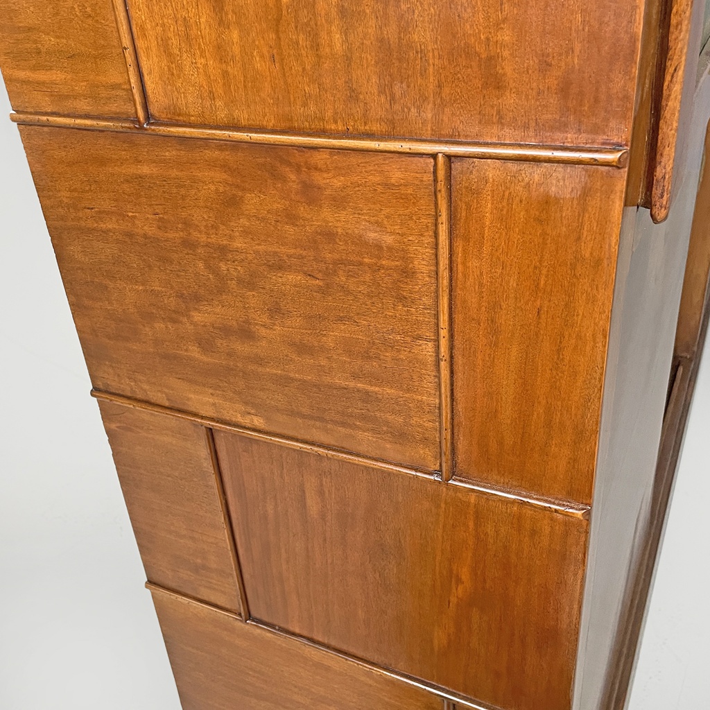 Credenza in legno con vetri colorati, 1930 ca.