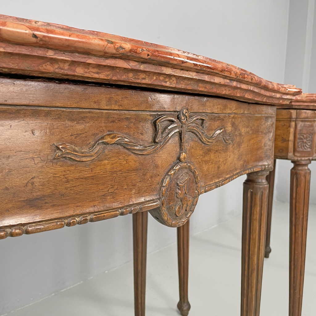 Consolle in marmo e legno, 1600 ca.