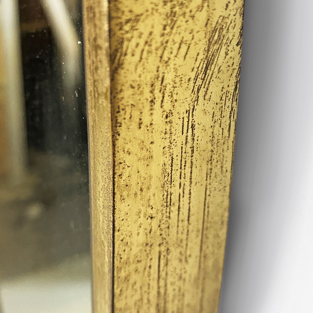 Specchio da parete in ottone con fregi, 1950 ca.