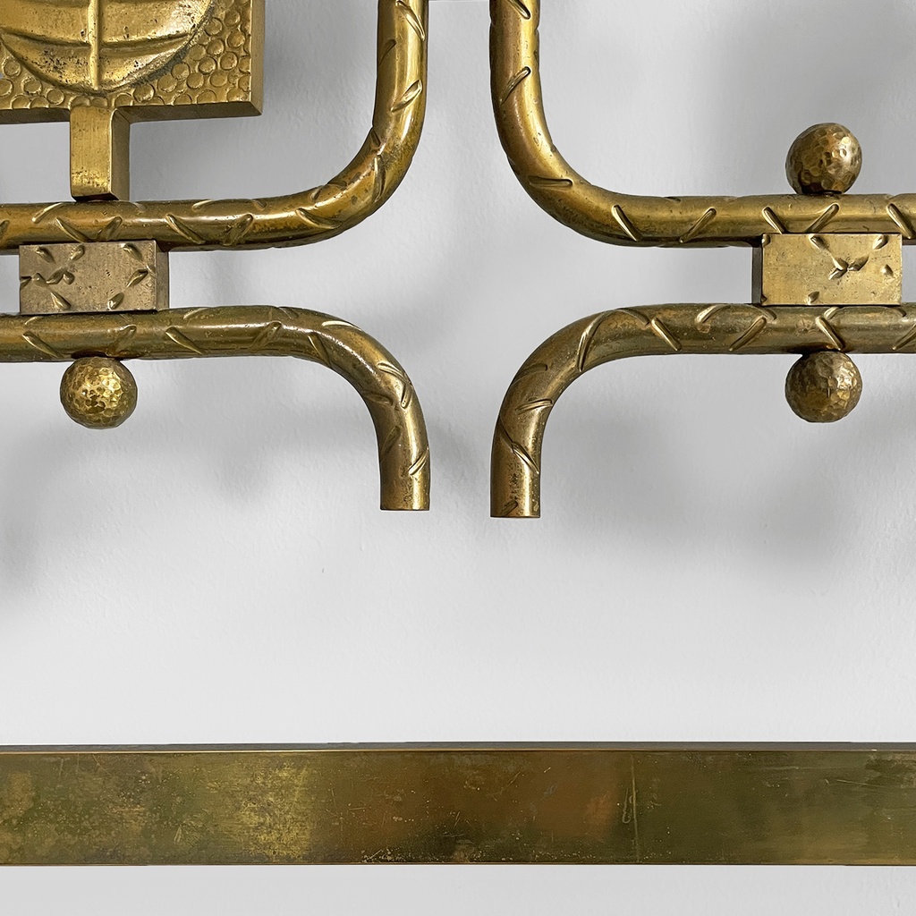 Testiera del letto di Osvaldo Borsani e Arnaldo Pomodoro per Atelier Borsani Varedo, 1950 ca.