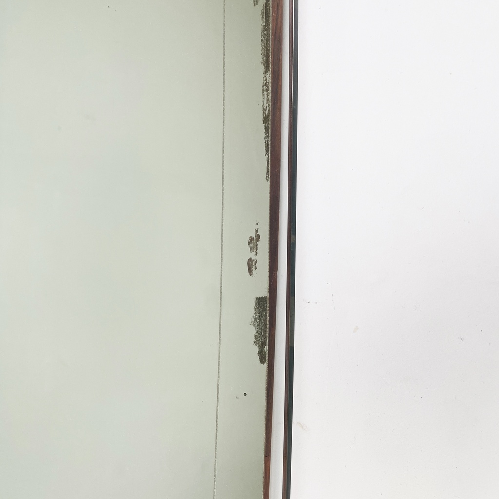 Specchio da parete con dettagli in ottone, 1940 ca.