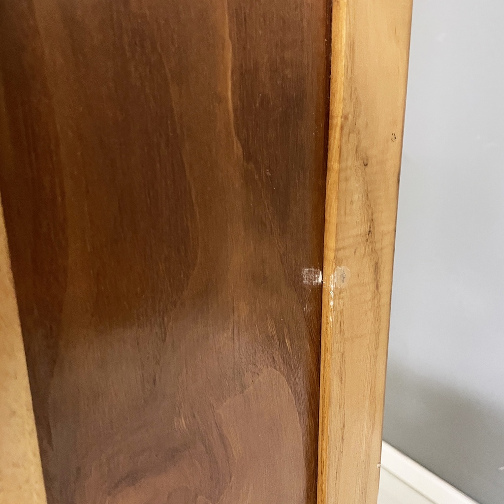 Archivio in legno e metallo rosso, 1940 ca.