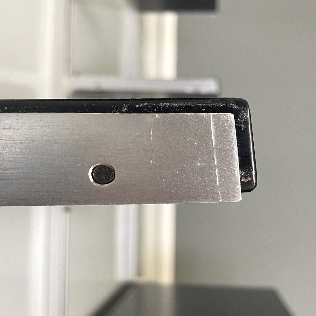 Libreria E22 di Osvaldo Borsani per Tecno, 1970 ca.