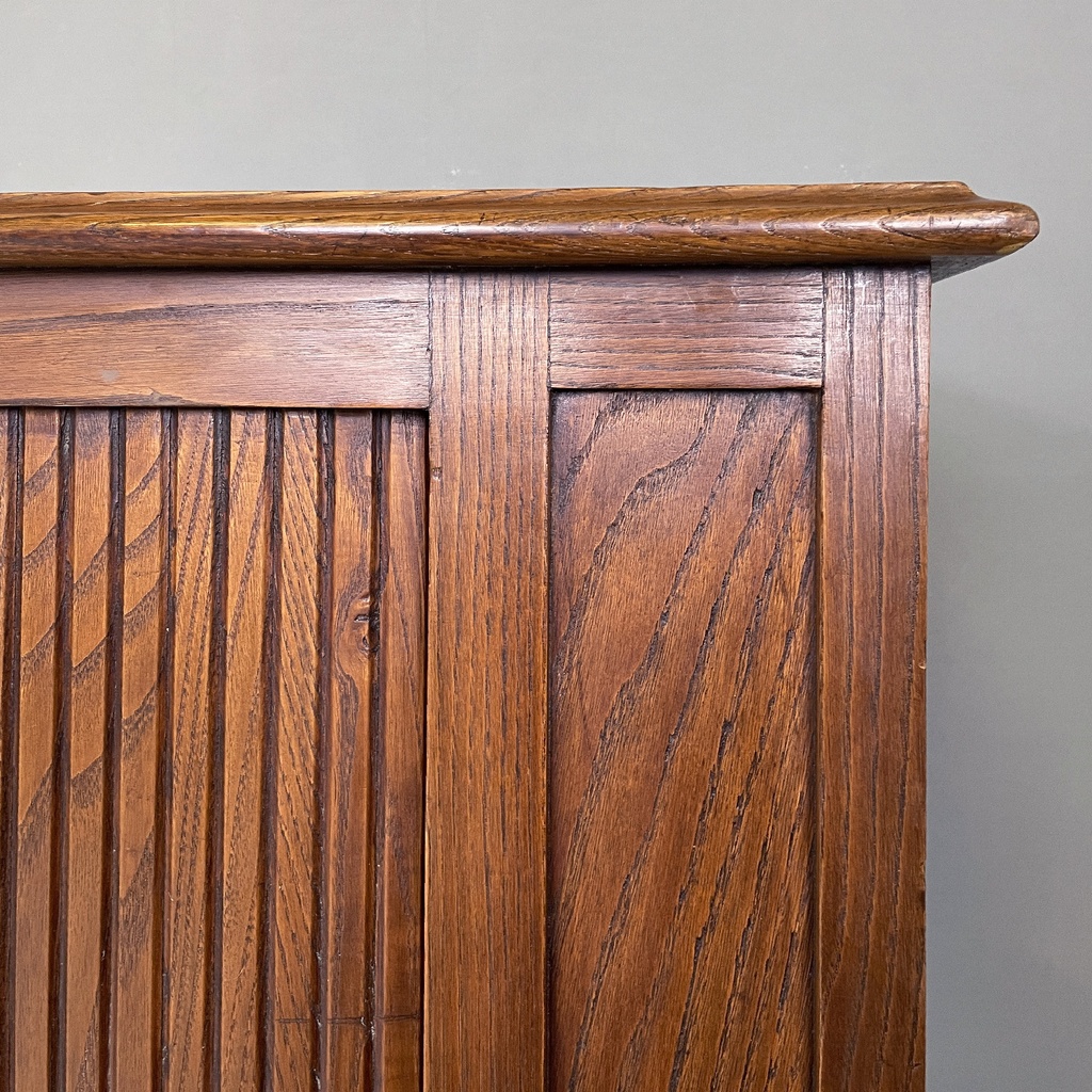 Sideboard in legno con apertura a serrandina, 1920 ca.