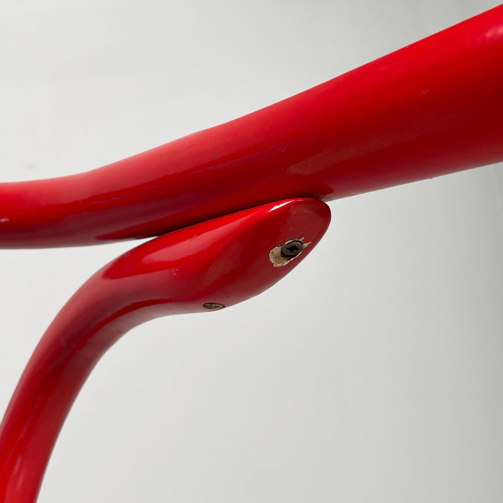 Sedia a pozzetto pieghevole in legno rosso, 1980 ca.