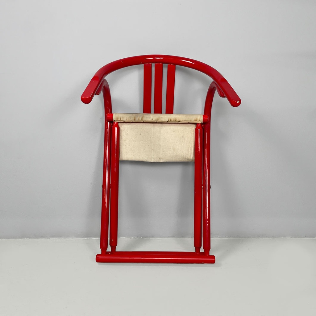 Sedia a pozzetto pieghevole in legno rosso, 1980 ca.