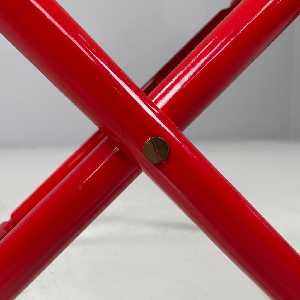 Sedia a pozzetto pieghevole in legno rosso, 1980 ca.