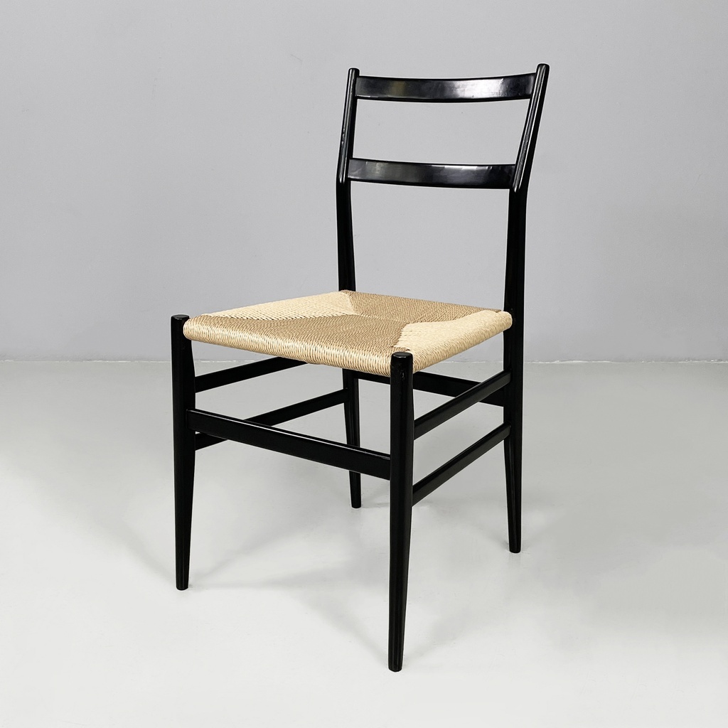 Sedie Leggera di Gio Ponti per Cassina,  1960 ca.