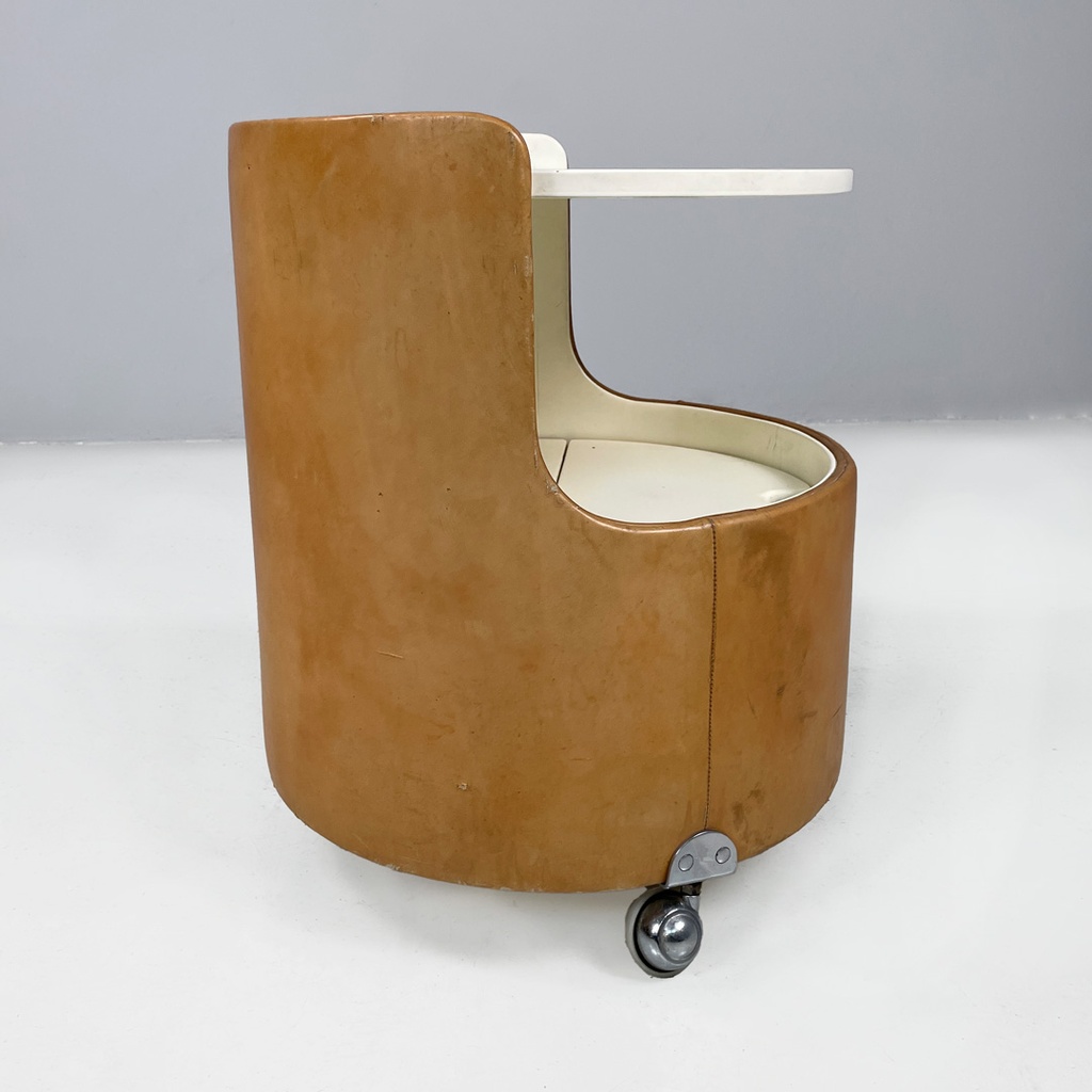 Comodini mod. Lullaby di Luigi Massoni per Poltrona Frau