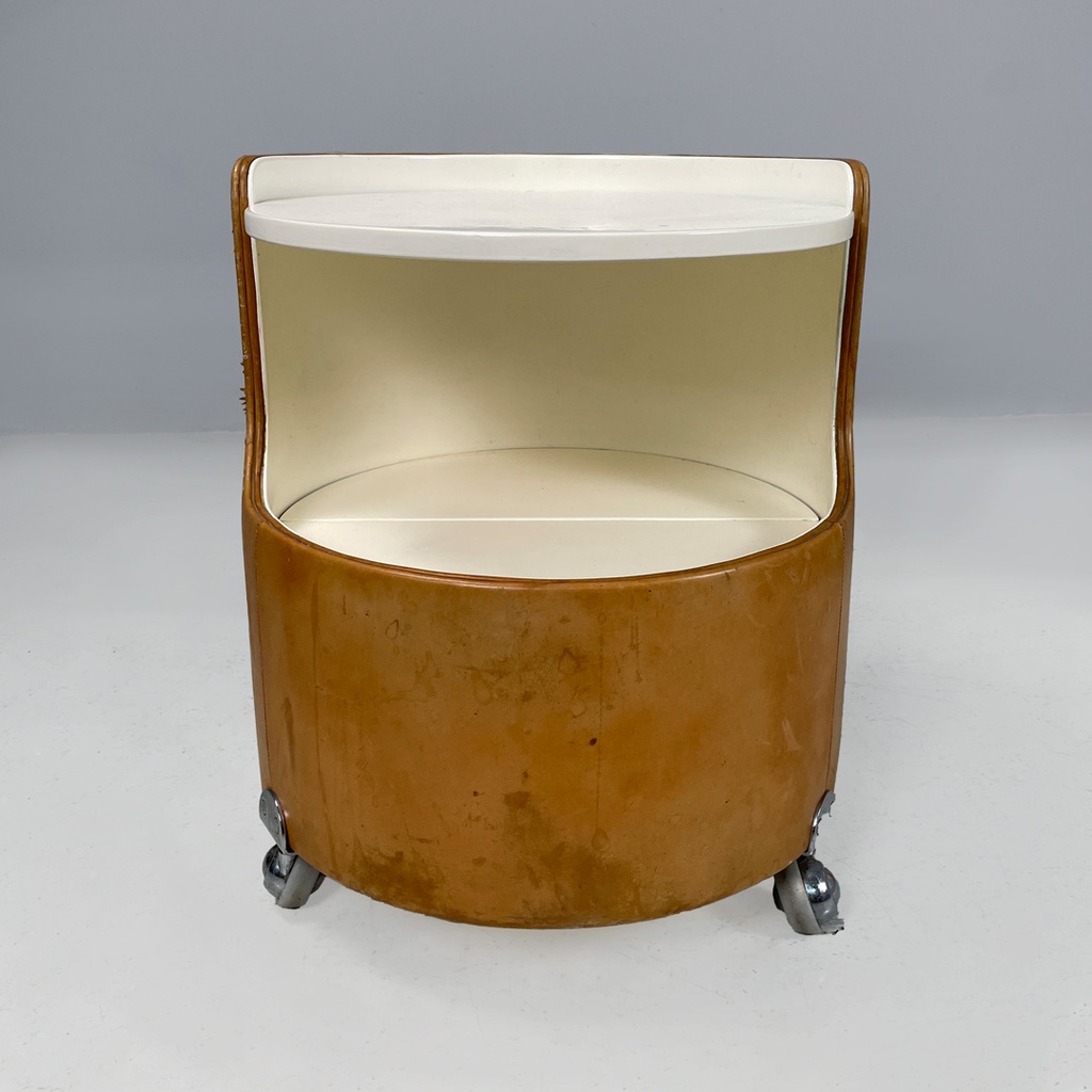 Comodini mod. Lullaby di Luigi Massoni per Poltrona Frau