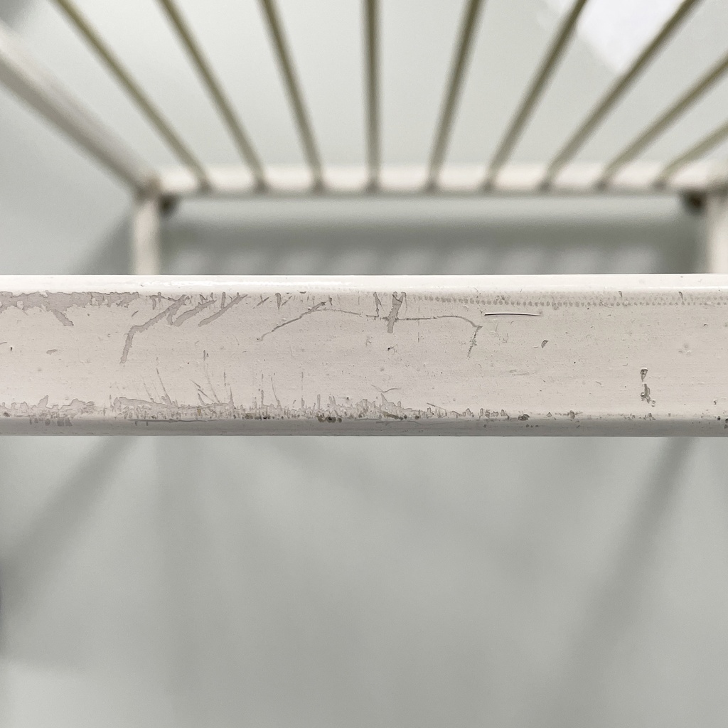 Copricalorifero in metallo bianco, 1950 ca.