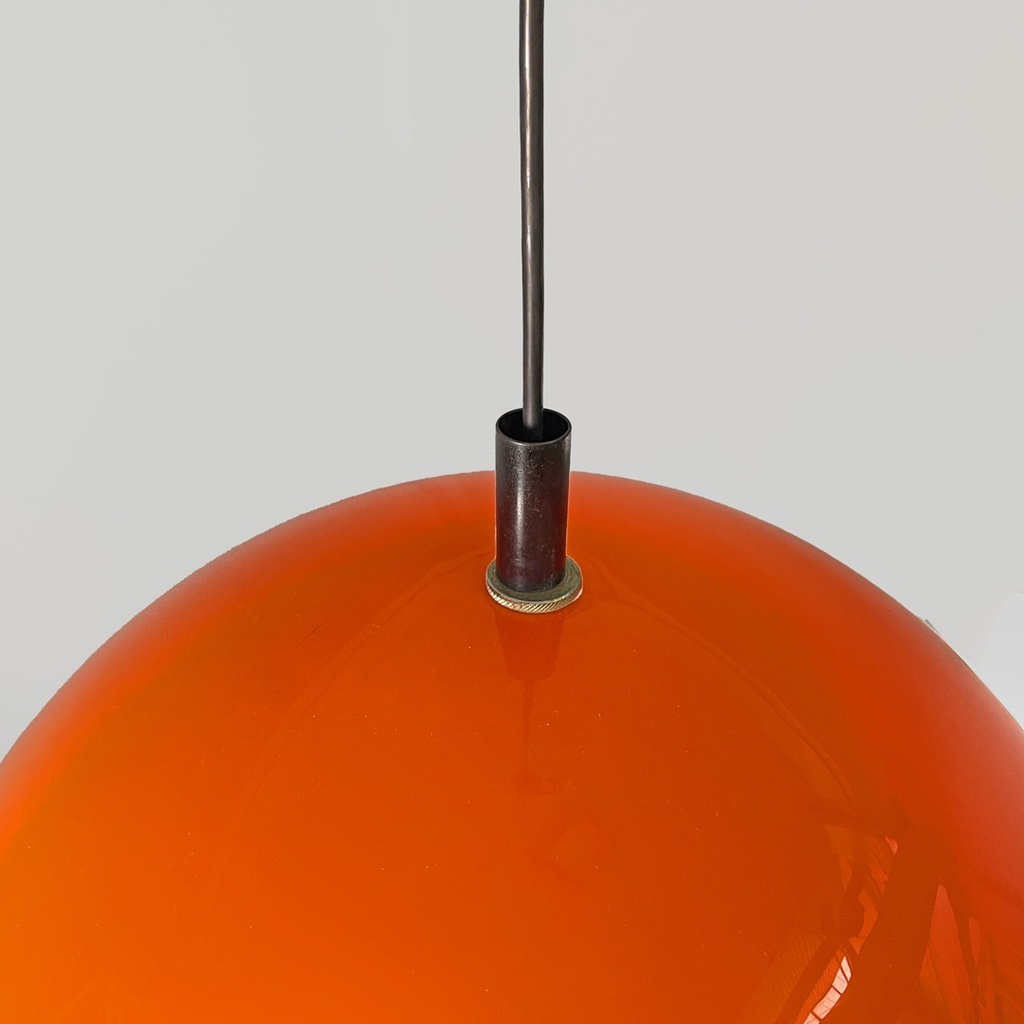 Lampadario in plastica arancione, 1970 ca.