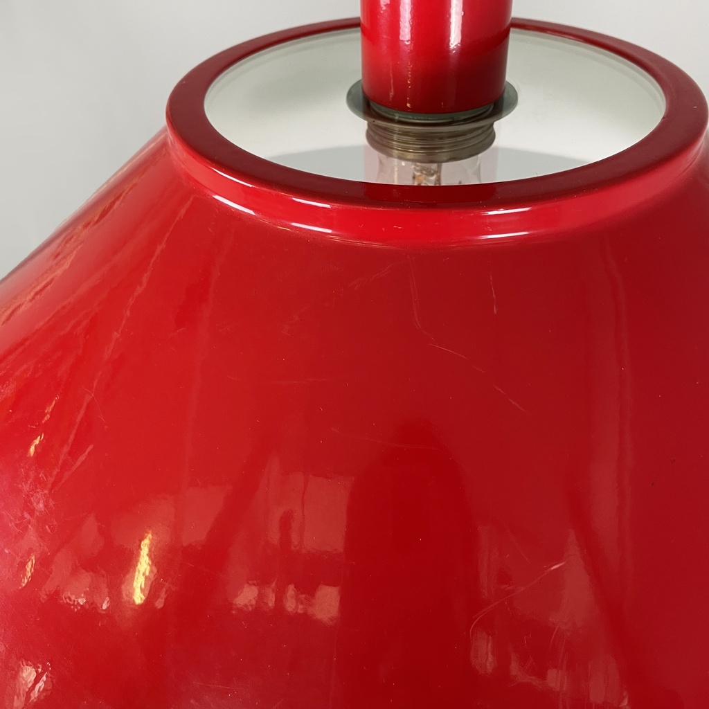 Lampadario in metallo rosso e vetro, 1970 ca.