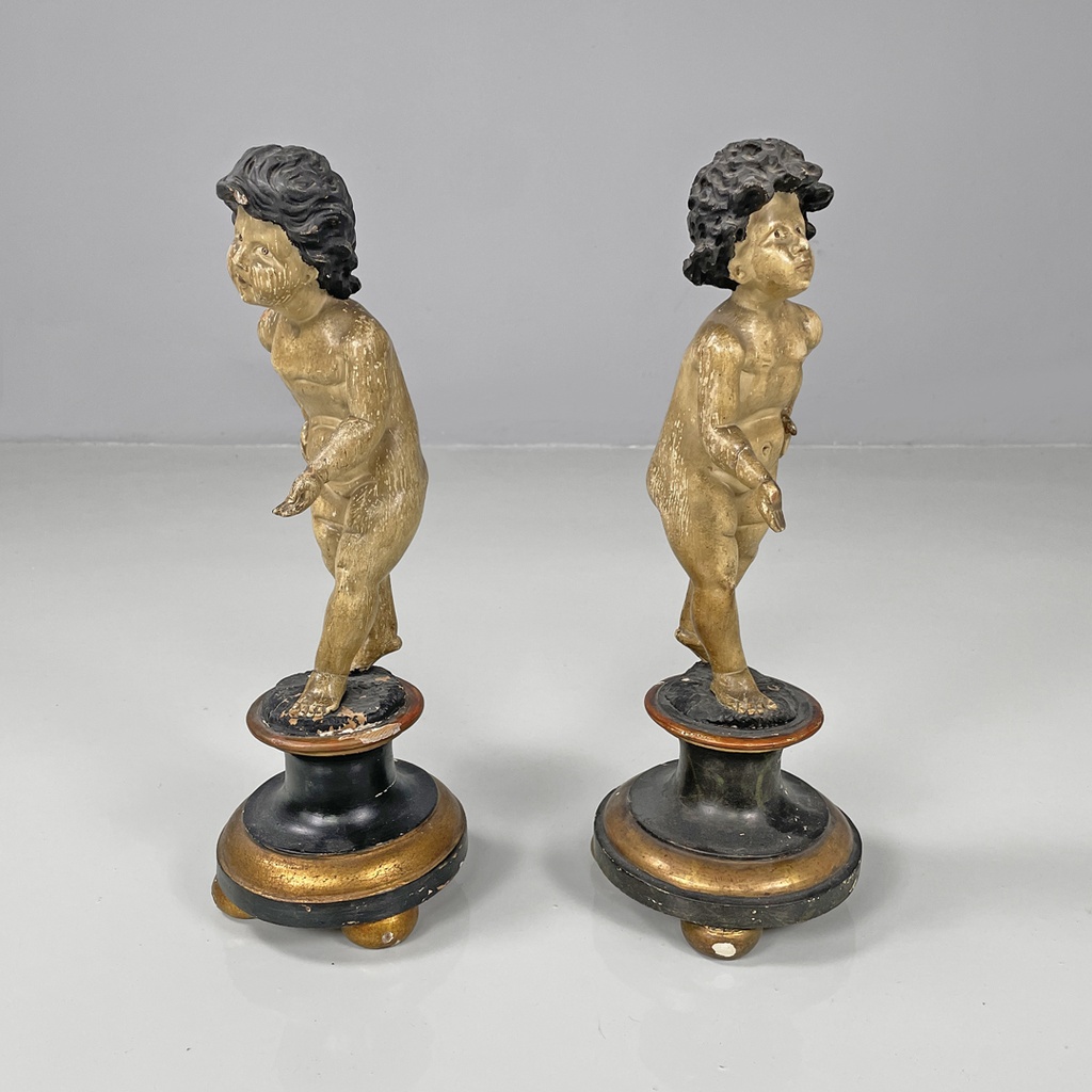 Sculture di putti in legno, fine 1800 ca.