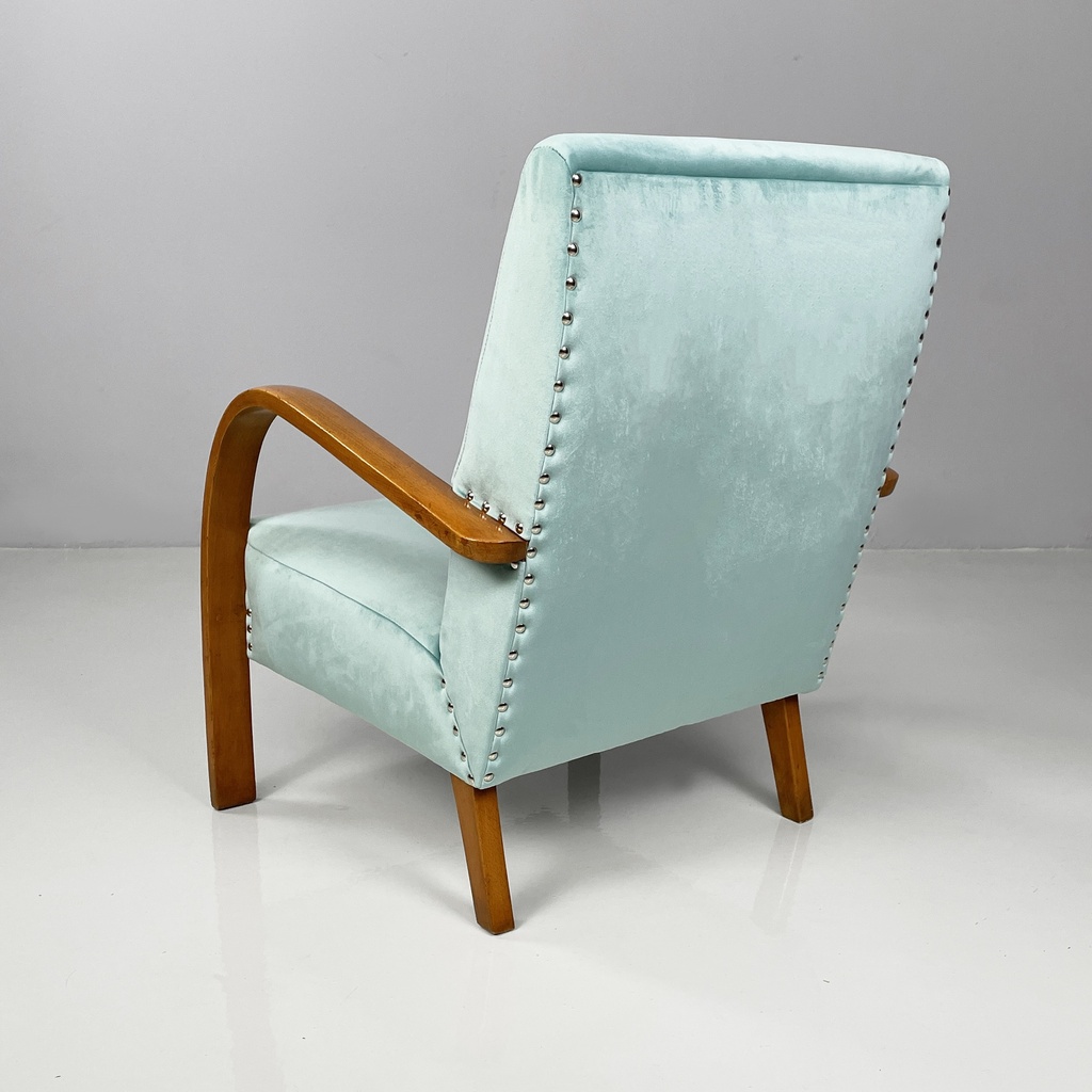 Poltrone in velluto azzurro e legno, 1950 ca.