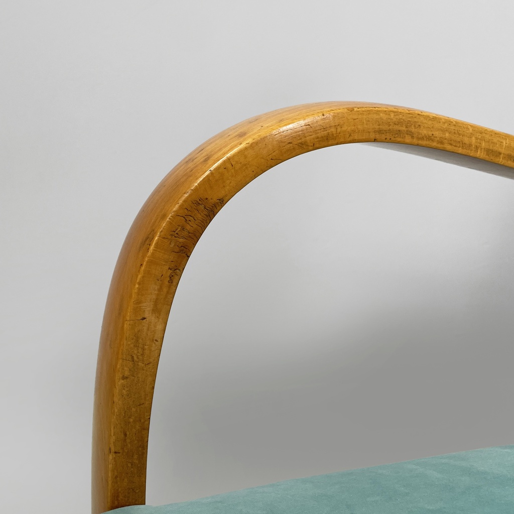 Poltrone in velluto azzurro e legno, 1950 ca.