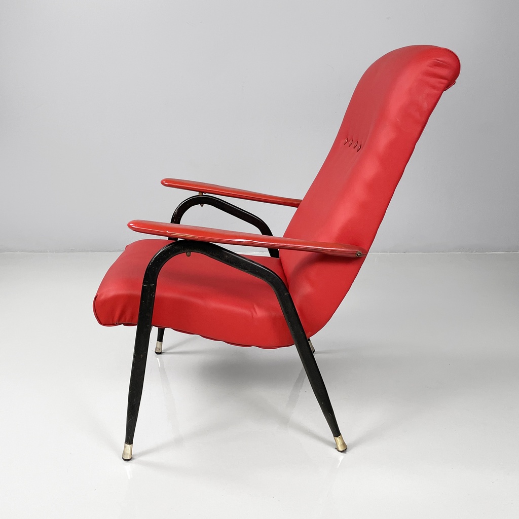Poltrona in sky rosso e metallo nero, 1960 ca.