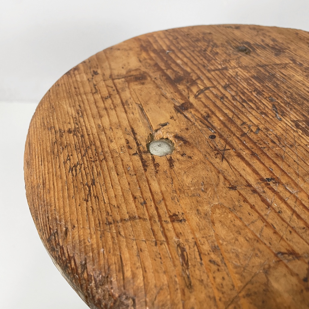 Sgabelli in legno e ghisa, 1930 ca.