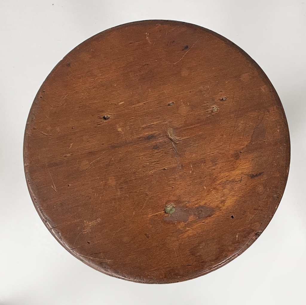 Sgabelli in legno e ghisa, 1930 ca.