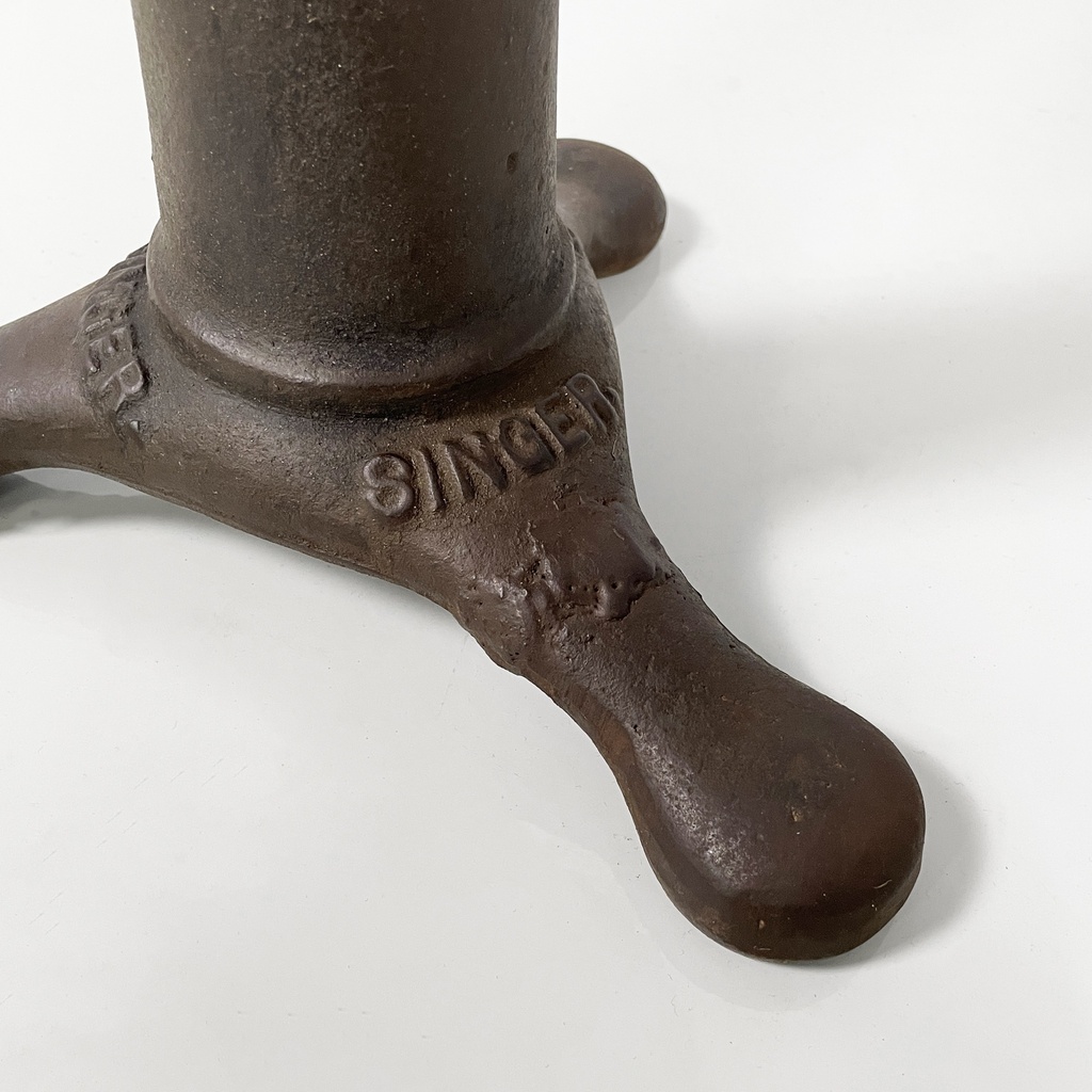 Sgabello di Singer, 1930 ca.