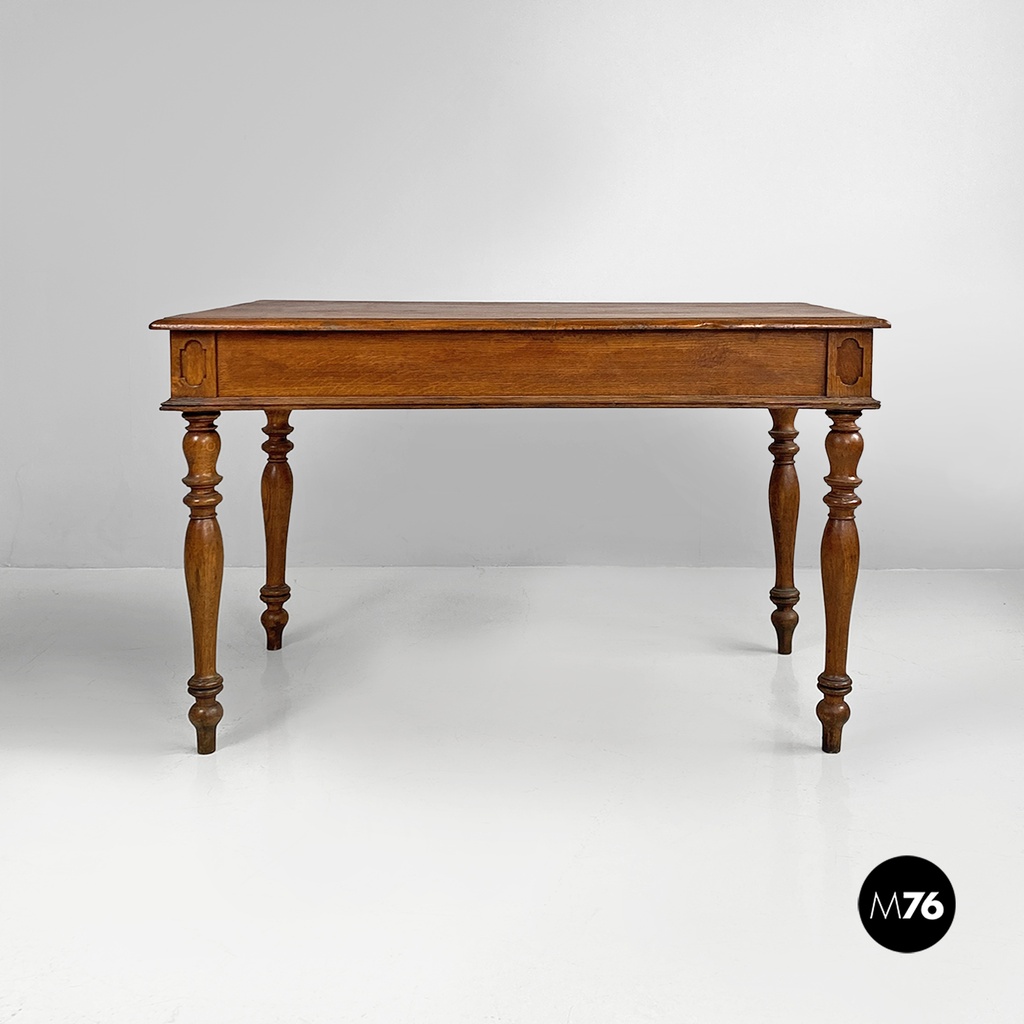 Tavolo da pranzo in legno con due cassetti, 1800 ca. 