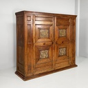 Armadio con ante decorate in legno, 1800 ca.