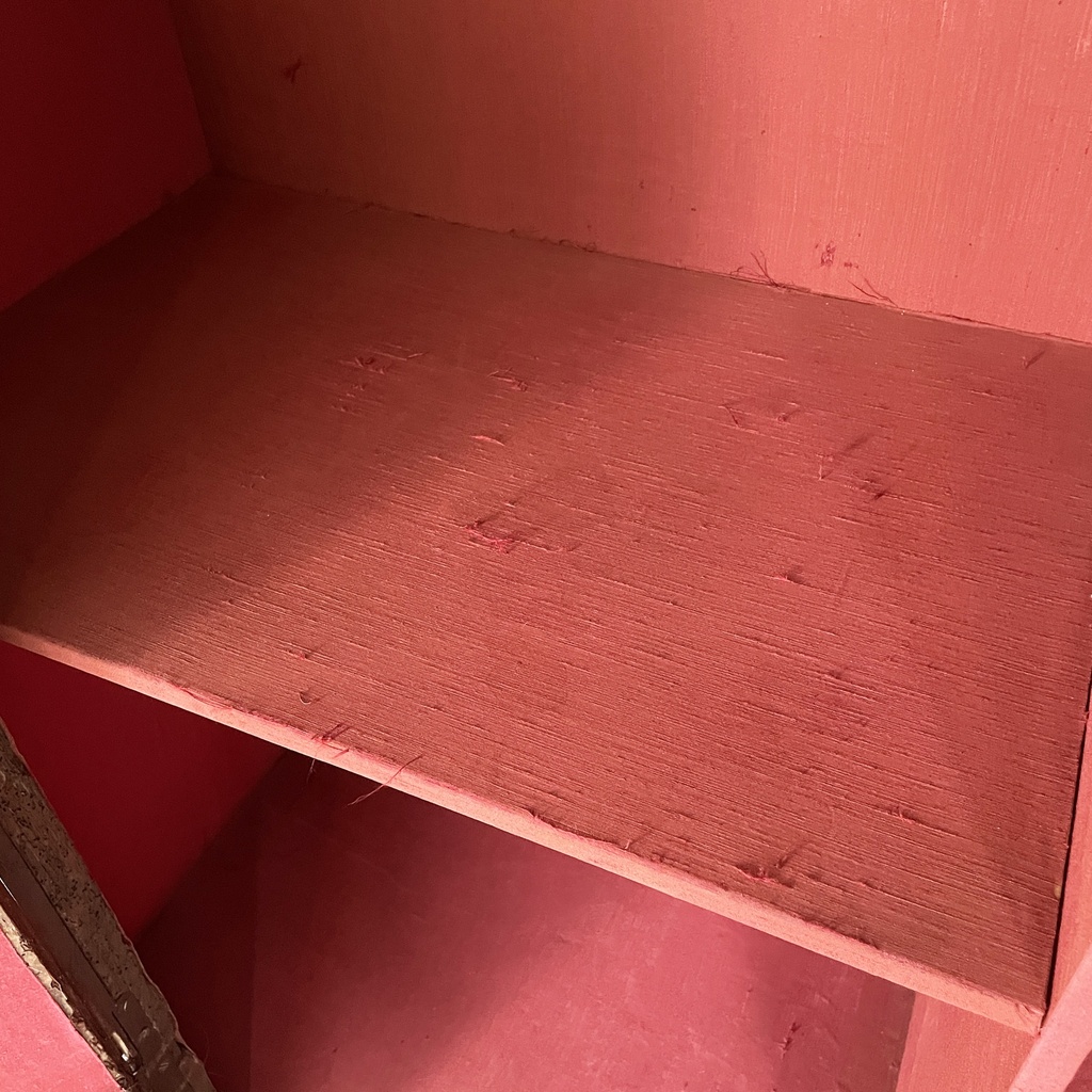 Armadio con ante decorate in legno, 1800 ca.