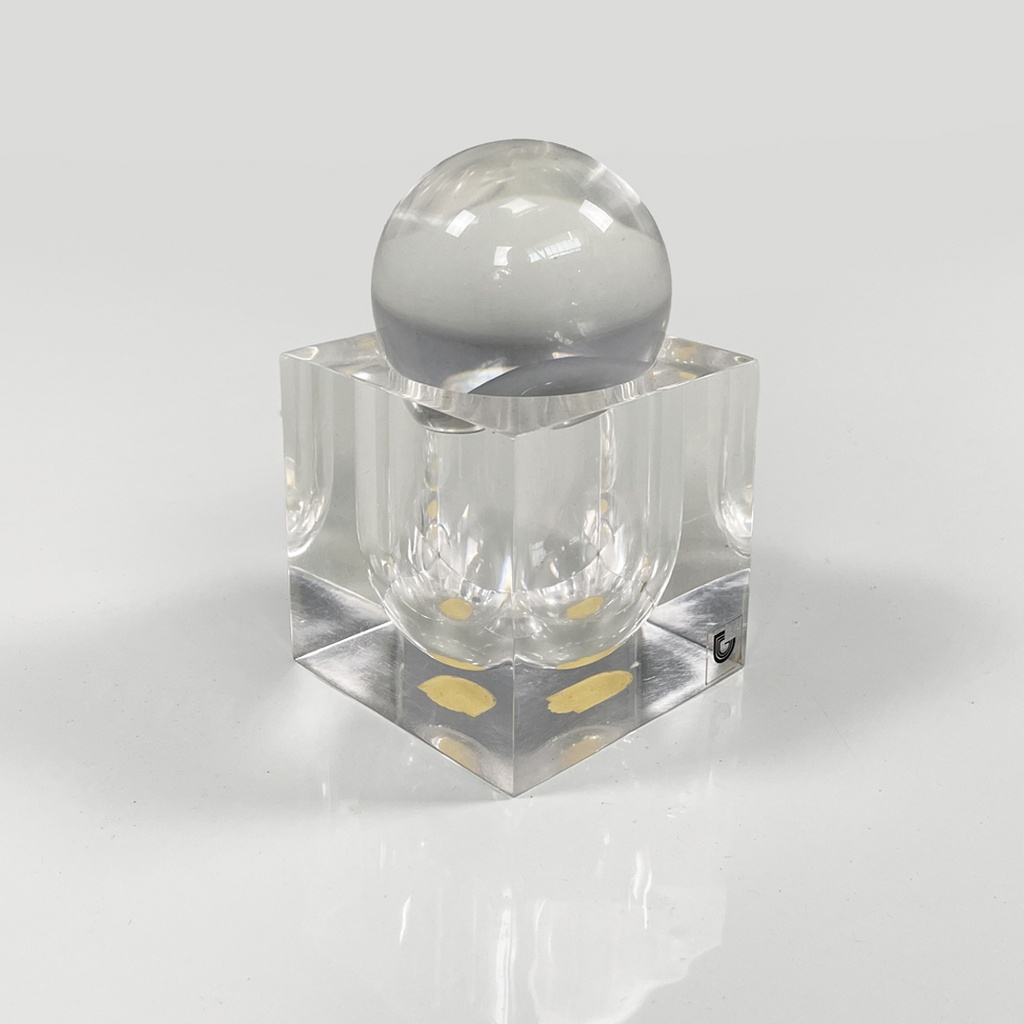 Scultura in lucite per Guzzini, 1970 ca.