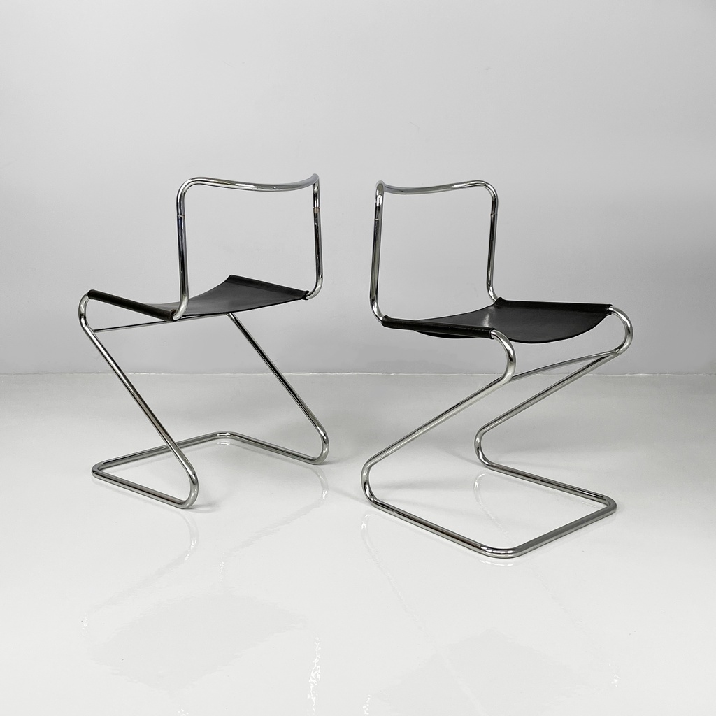 Sedie in acciaio e pelle nera, 1980 ca.