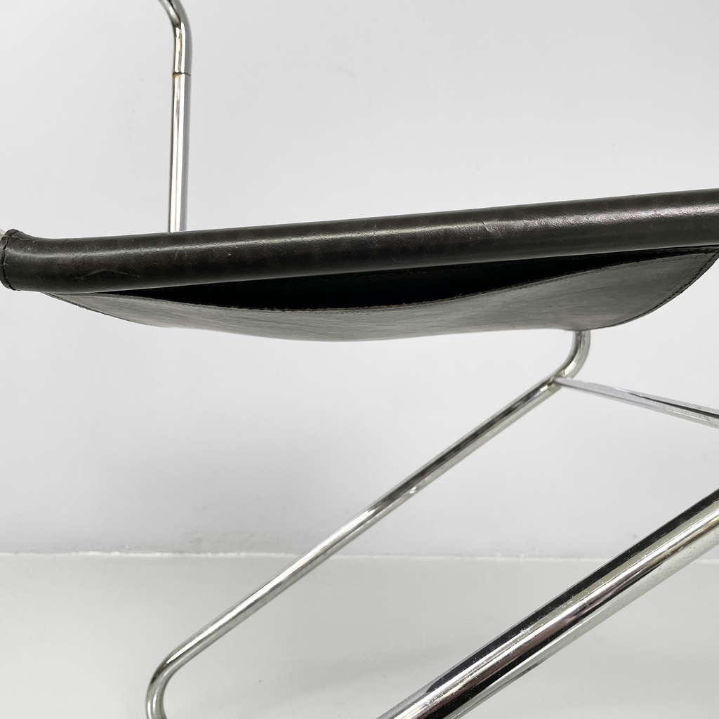 Sedie in acciaio e pelle nera, 1980 ca.