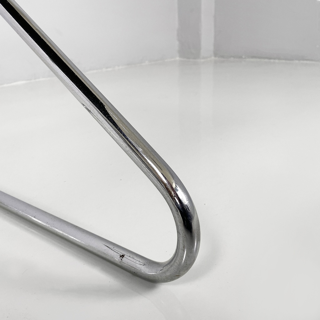 Sedie in acciaio e pelle nera, 1980 ca.