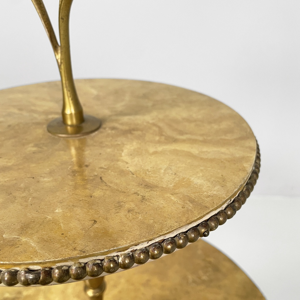 Tavolo da caffè in legno e ottone, 1960 ca.