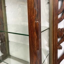 Vetrina da parete in legno e vetro, inizio 1900 ca.