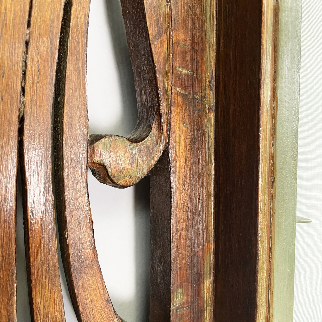 Vetrina da parete in legno e vetro, inizio 1900 ca.