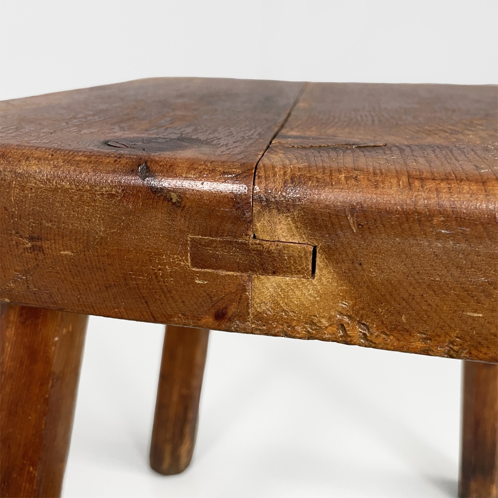 Sgabelli in legno, 1970 ca.