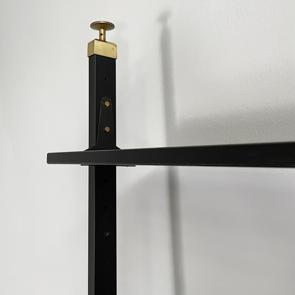 Libreria in legno e metallo nero, 1960 ca.