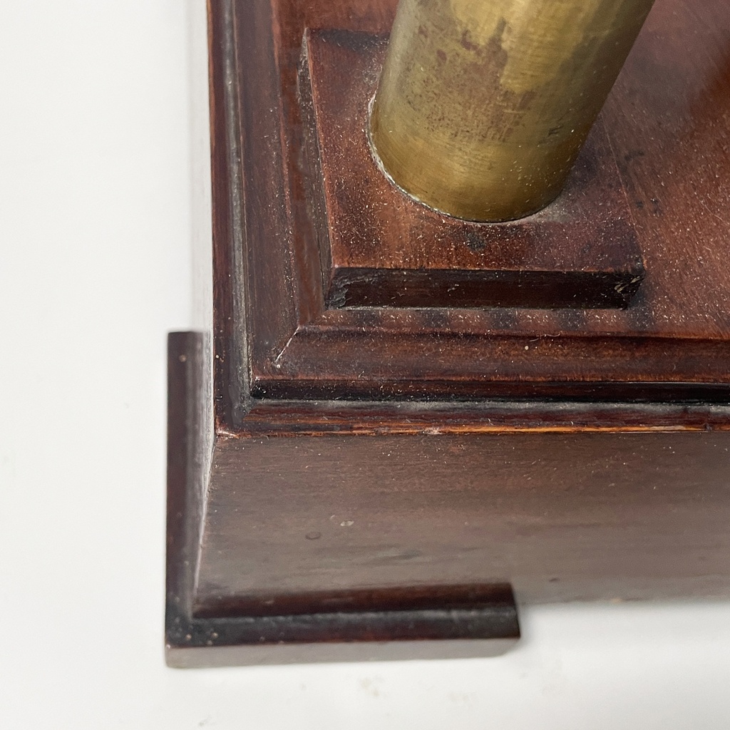 Piedistallo in legno e ottone, metà 1800 ca.