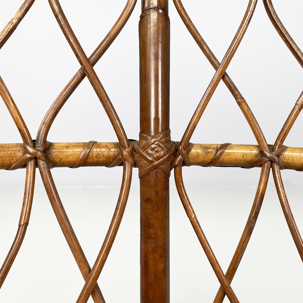 Poltrone a pozzetto in rattan, 1970 ca.