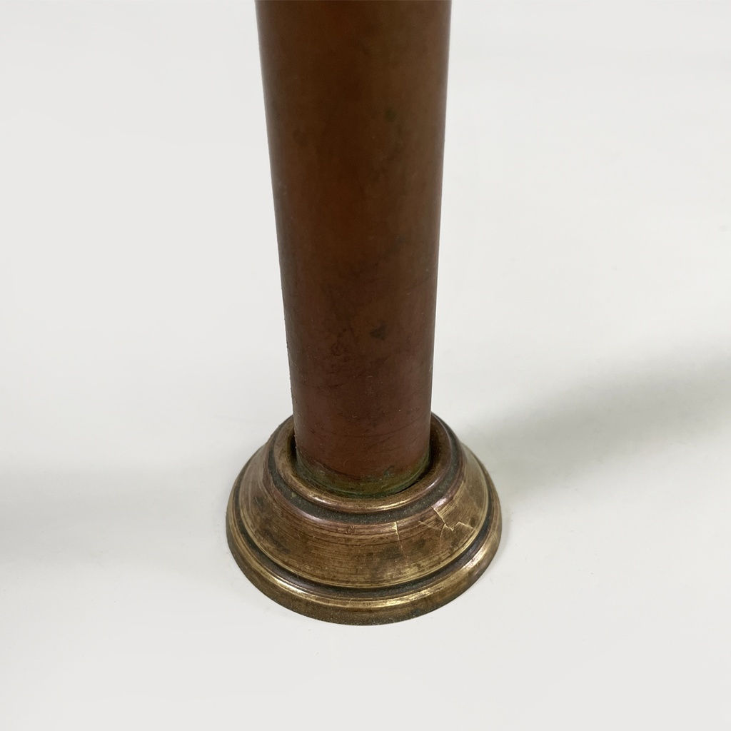 Consolle a tre piani in metallo e vetro, 1920 ca.