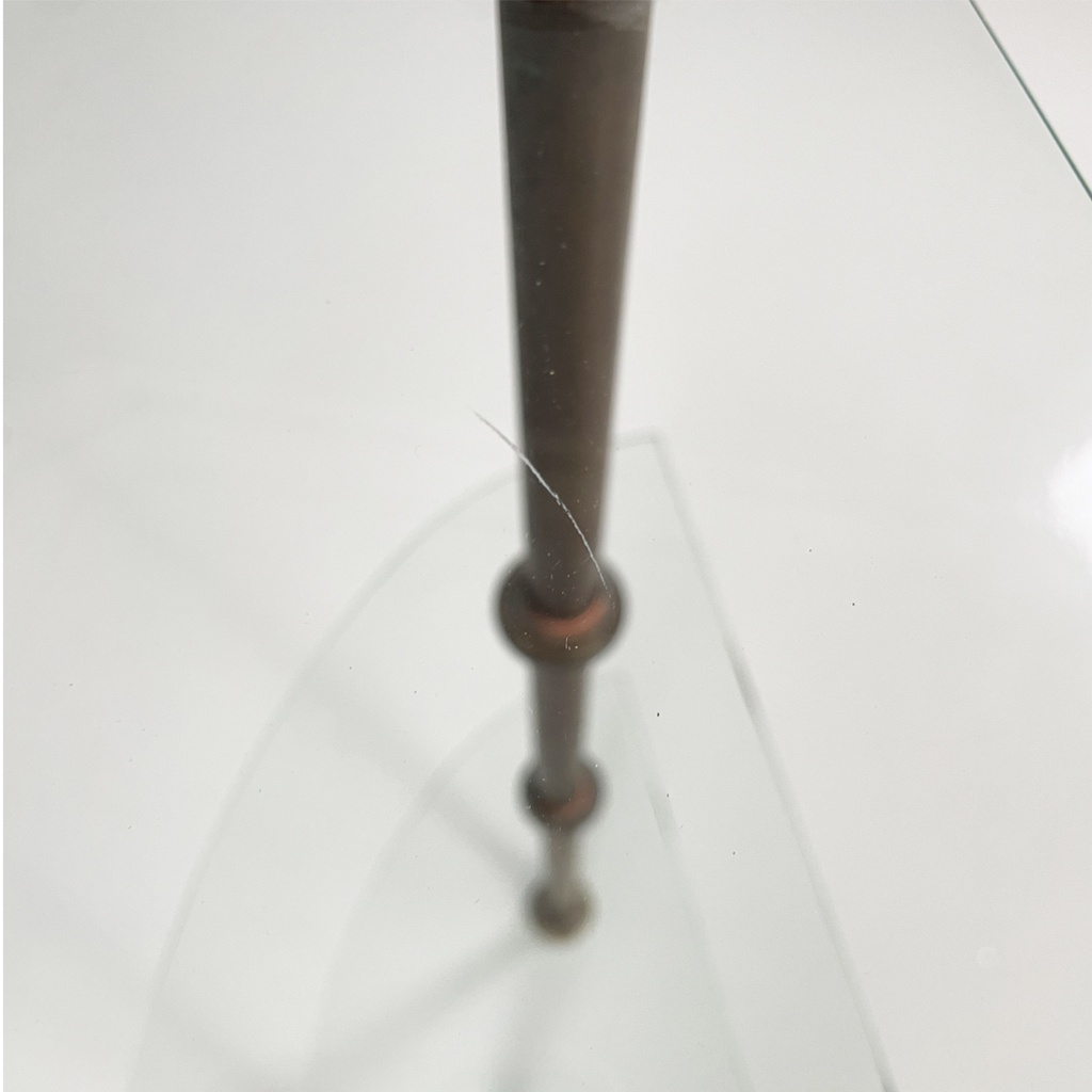 Consolle a tre piani in metallo e vetro, 1920 ca.