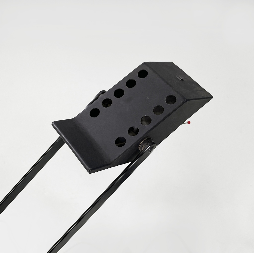 Lampade da tavolo Tizio di Richard Sapper per Artemide, 1970 ca.