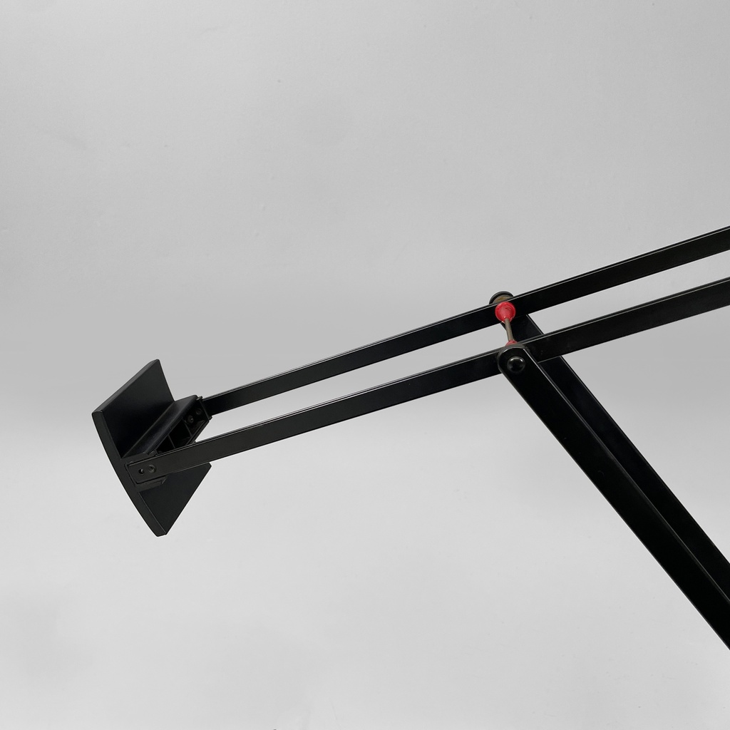 Lampade da tavolo Tizio di Richard Sapper per Artemide, 1970 ca.