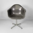 Poltrona La Fonda di Charles e Ray Eames per Herman Miller, 1960 ca.