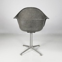 Poltrona La Fonda di Charles e Ray Eames per Herman Miller, 1960 ca.