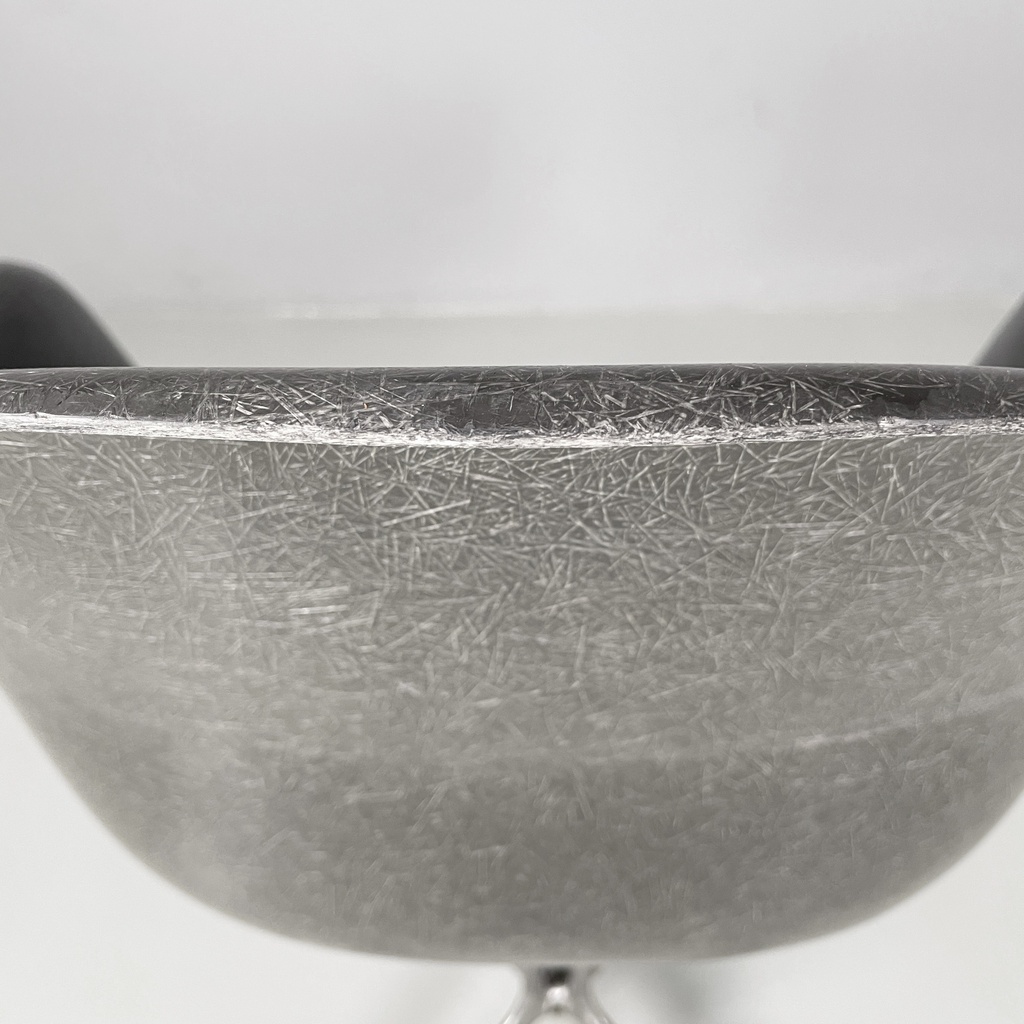 Poltrona La Fonda di Charles e Ray Eames per Herman Miller, 1960 ca.