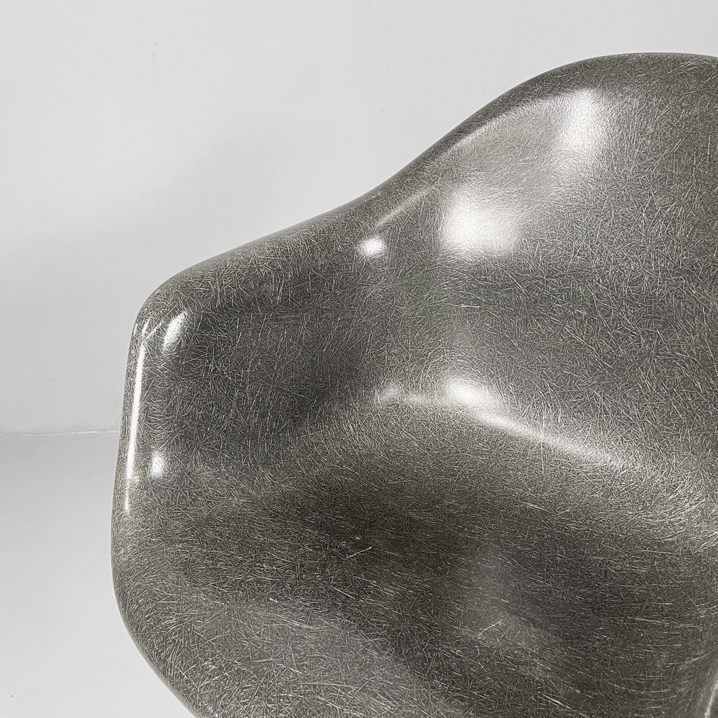 Poltrone La Fonda di Charles Eames per Herman Miller, 1960 ca.